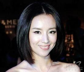 中分发明星女,闪耀舞台，绽放青春风采