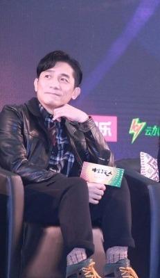 梁朝伟 明星粉丝,影帝风采与粉丝情缘